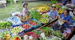 marché flottant bangkok thailande culture